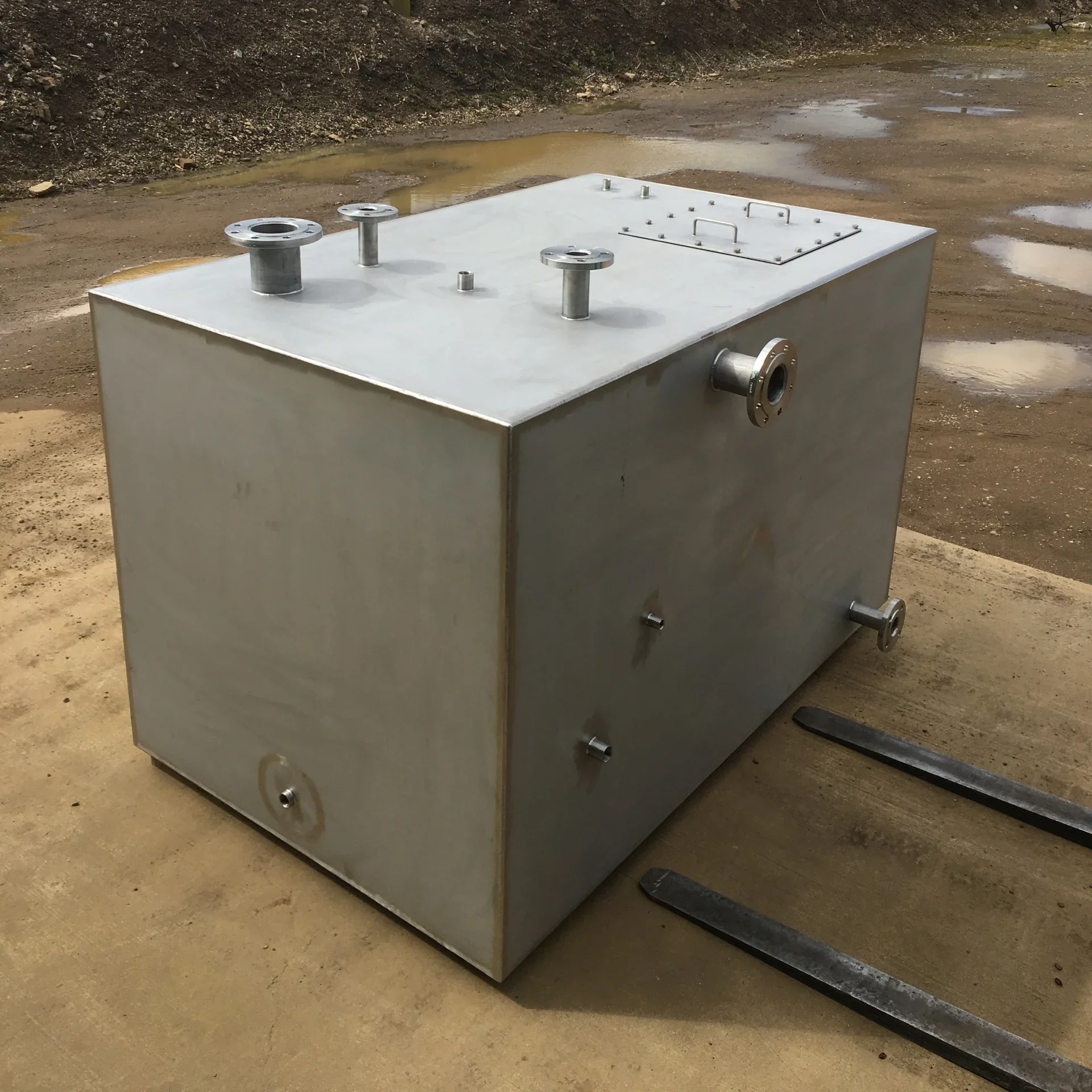 S-Steel Hot Well Tank